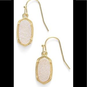 Kendra Scott lee gold drop earrings in iridescent